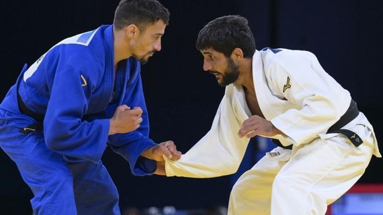 Milli judocu Salih Yıldız, Paris’te yarı finalde!